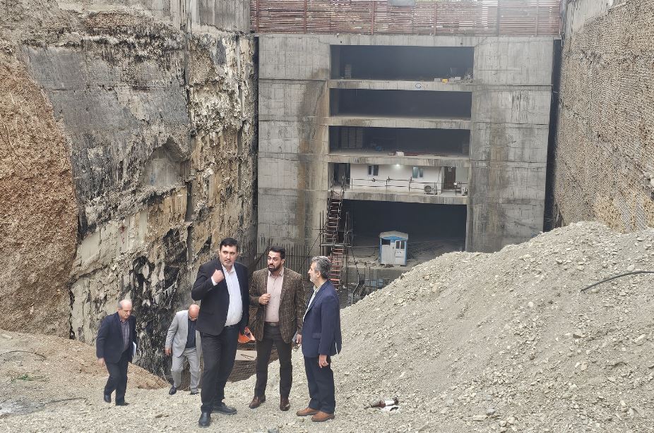 بازدید مدیر عامل موسسه جهاد استقلال از ساختمان شماره 2 وزارت جهاد کشاورزی